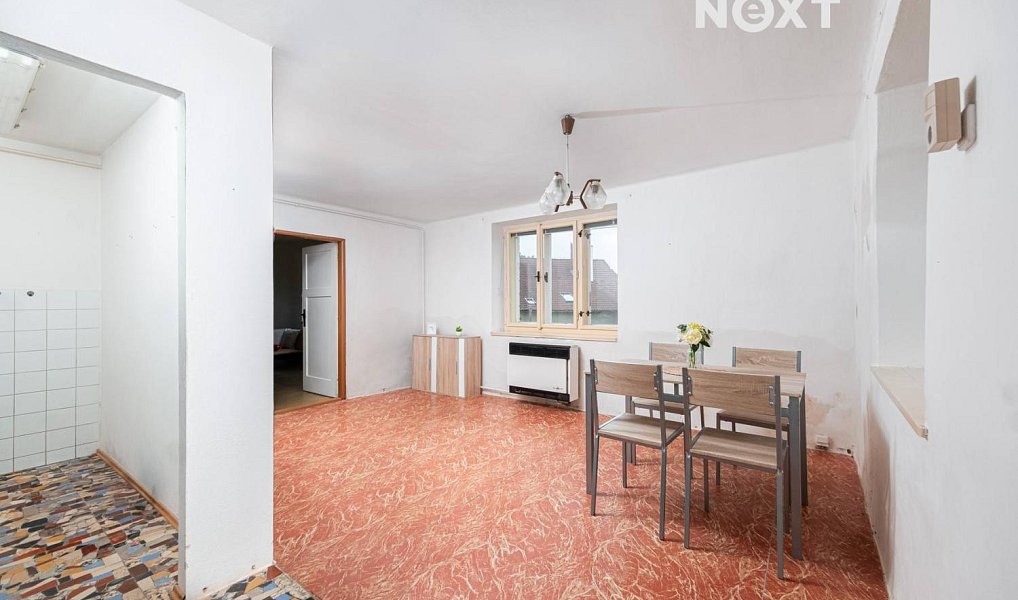 Prodej domu 89 m² s pozemkem 1 598 m², Urbanice – náhled fotky 2
