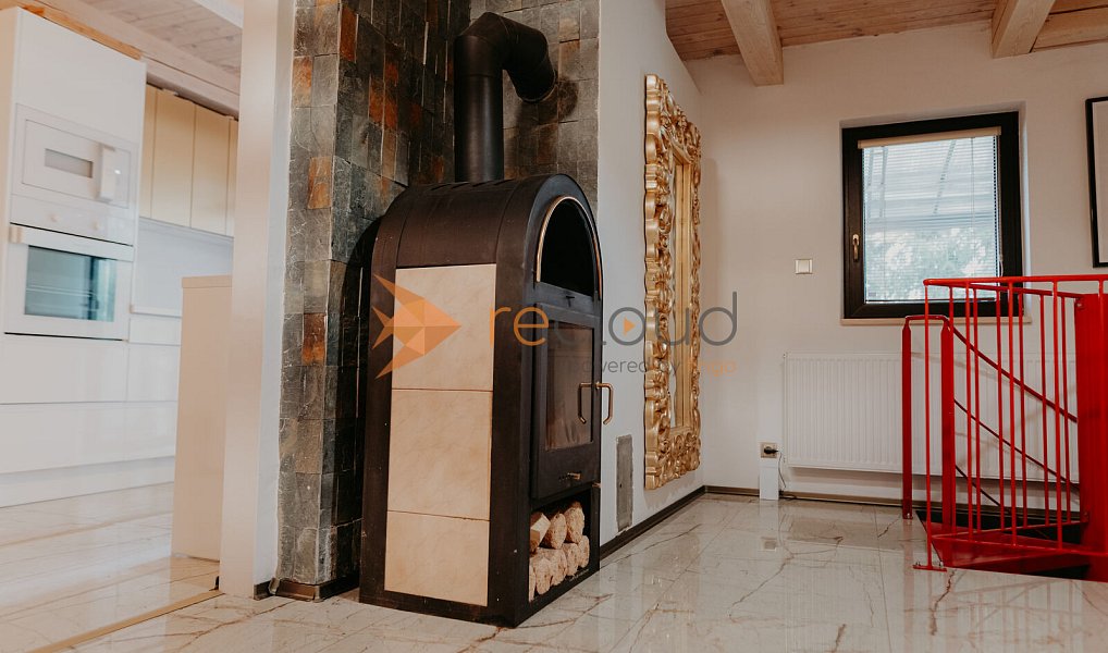 Prodej chaty/chalupy 250 m² s pozemkem 139 m², Frymburk – náhled fotky 5
