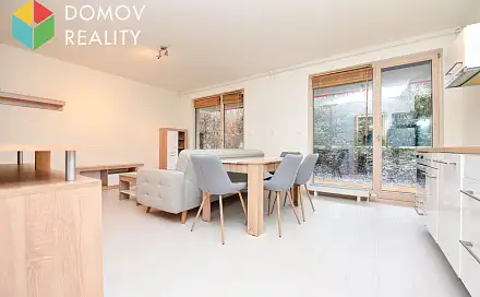 Pronájem bytu 1+kk 37 m²