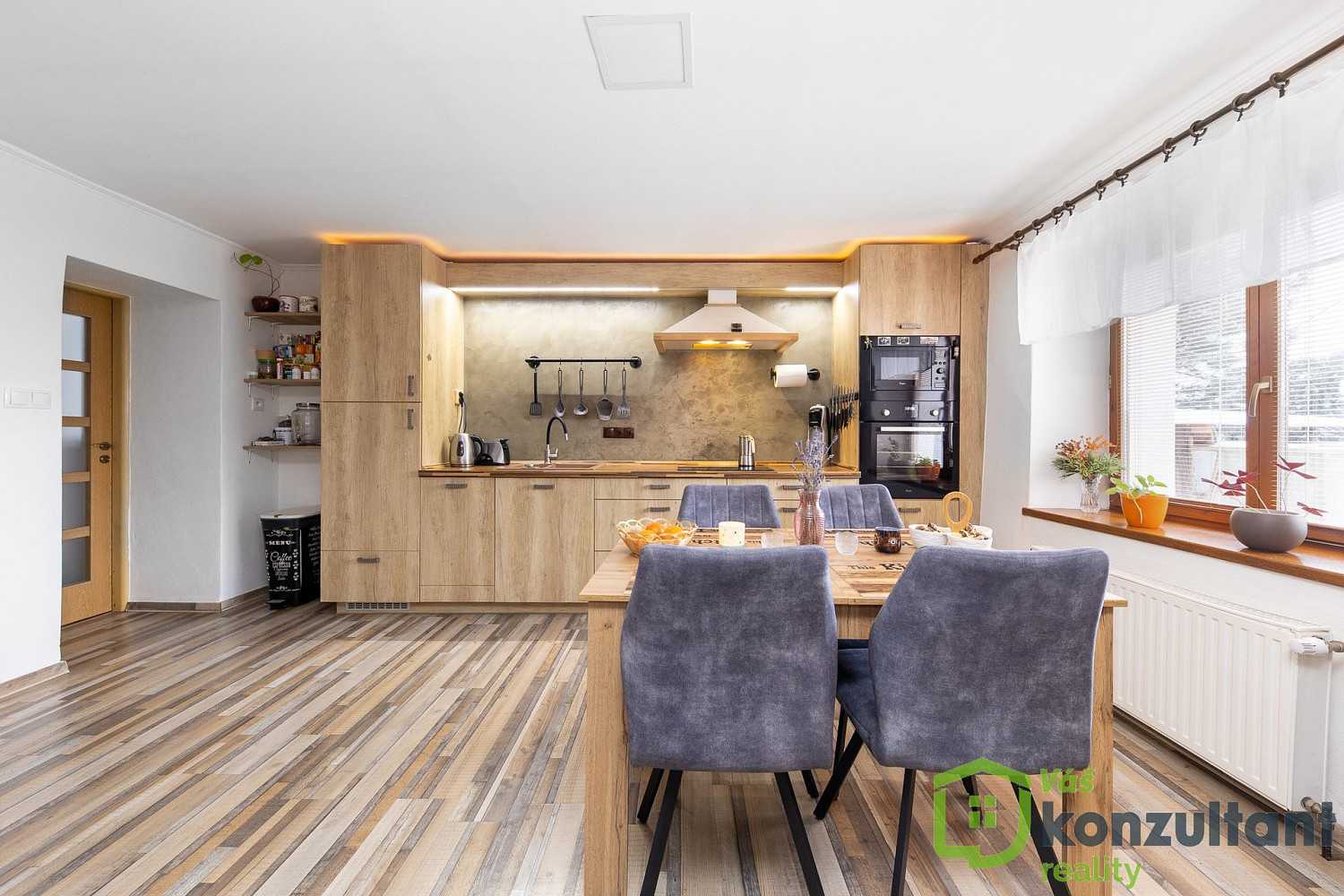 Prodej domu 110 m² s pozemkem 460 m² — photo 2