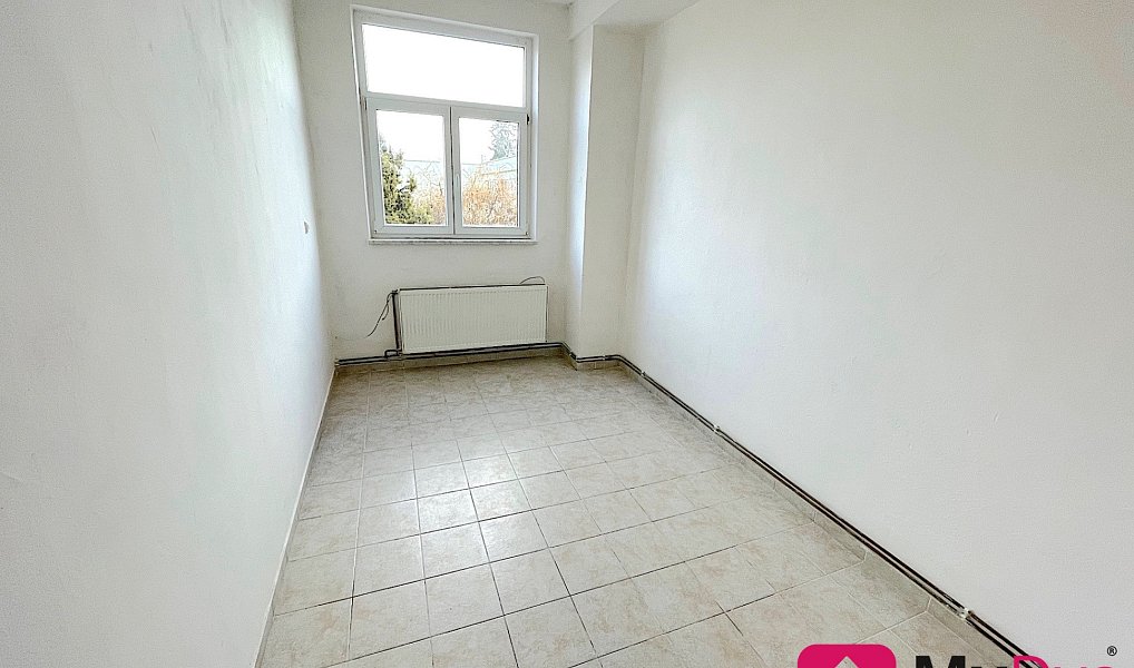 Pronájem bytu 2+1 50 m², Znojmo – náhled fotky 3