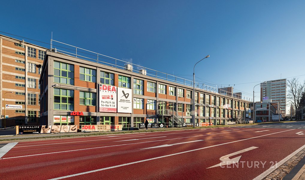 Pronájem obchodních prostor 162 m², Zlín – náhled fotky 7
