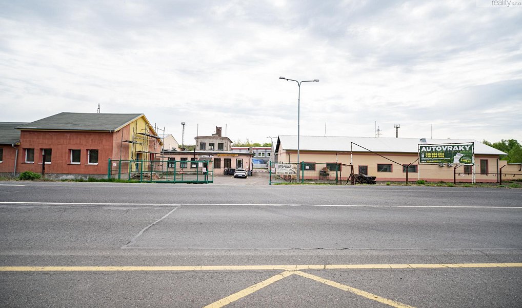Prodej skladovacích prostor 1 652 m², Horní Jiřetín – náhled fotky 34