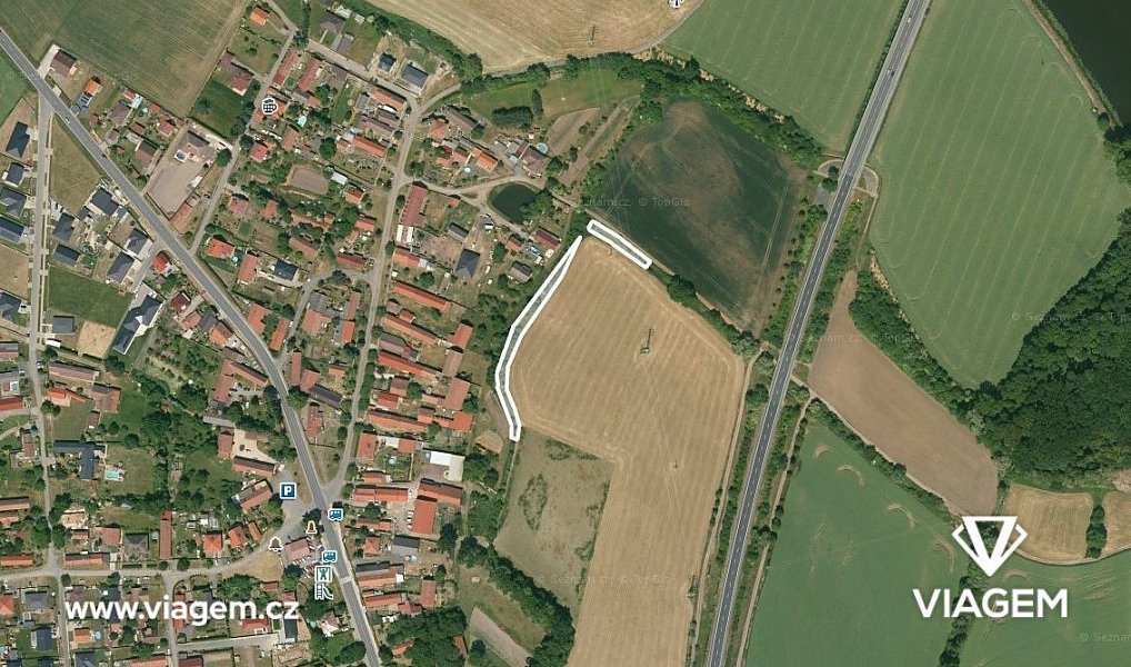 Prodej pole 719 m², Kovanice – náhled fotky 2