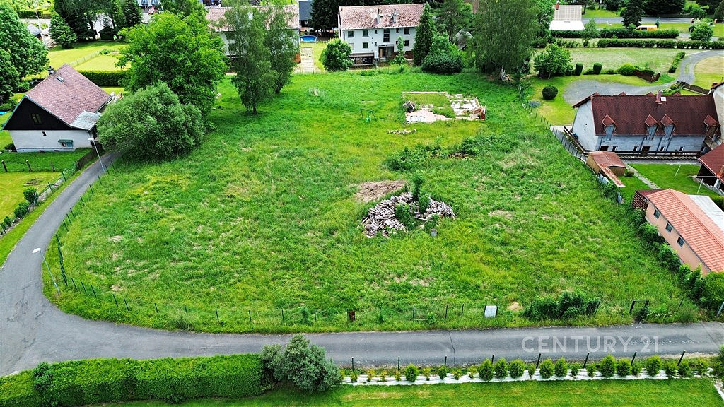 Prodej stavebního pozemku 2 078 m²