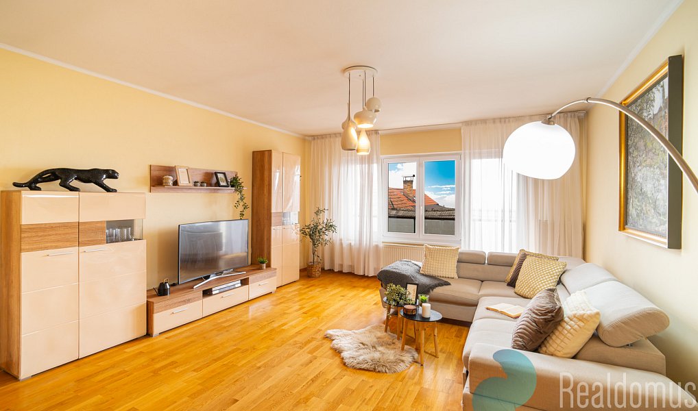 Prodej restaurace 504 m², Světlík – náhled fotky 7