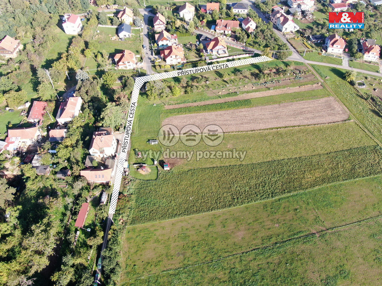 Prodej stavebního pozemku 3 897 m² – fotografie 3