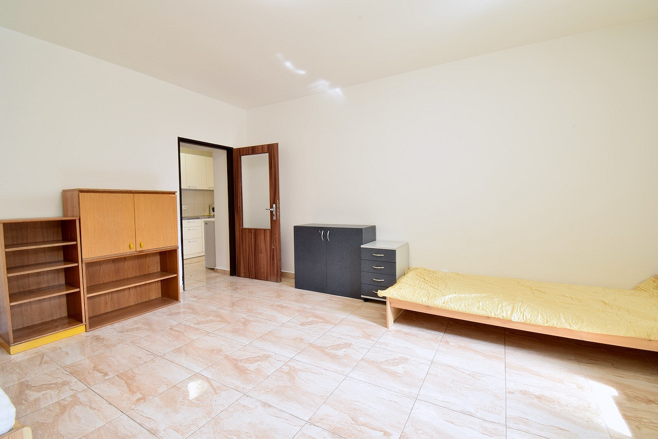 Pronájem bytu 2+kk 49 m² — photo 3