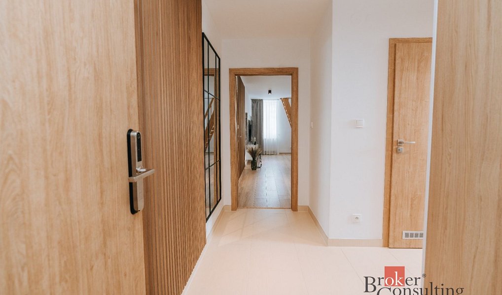 Prodej bytu 3+kk 104 m², Karlova Studánka – náhled fotky 10
