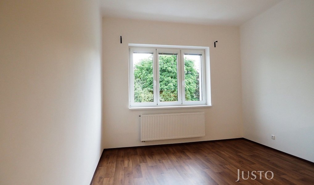 Pronájem bytu 2+1 77 m², Písek – náhled fotky 3