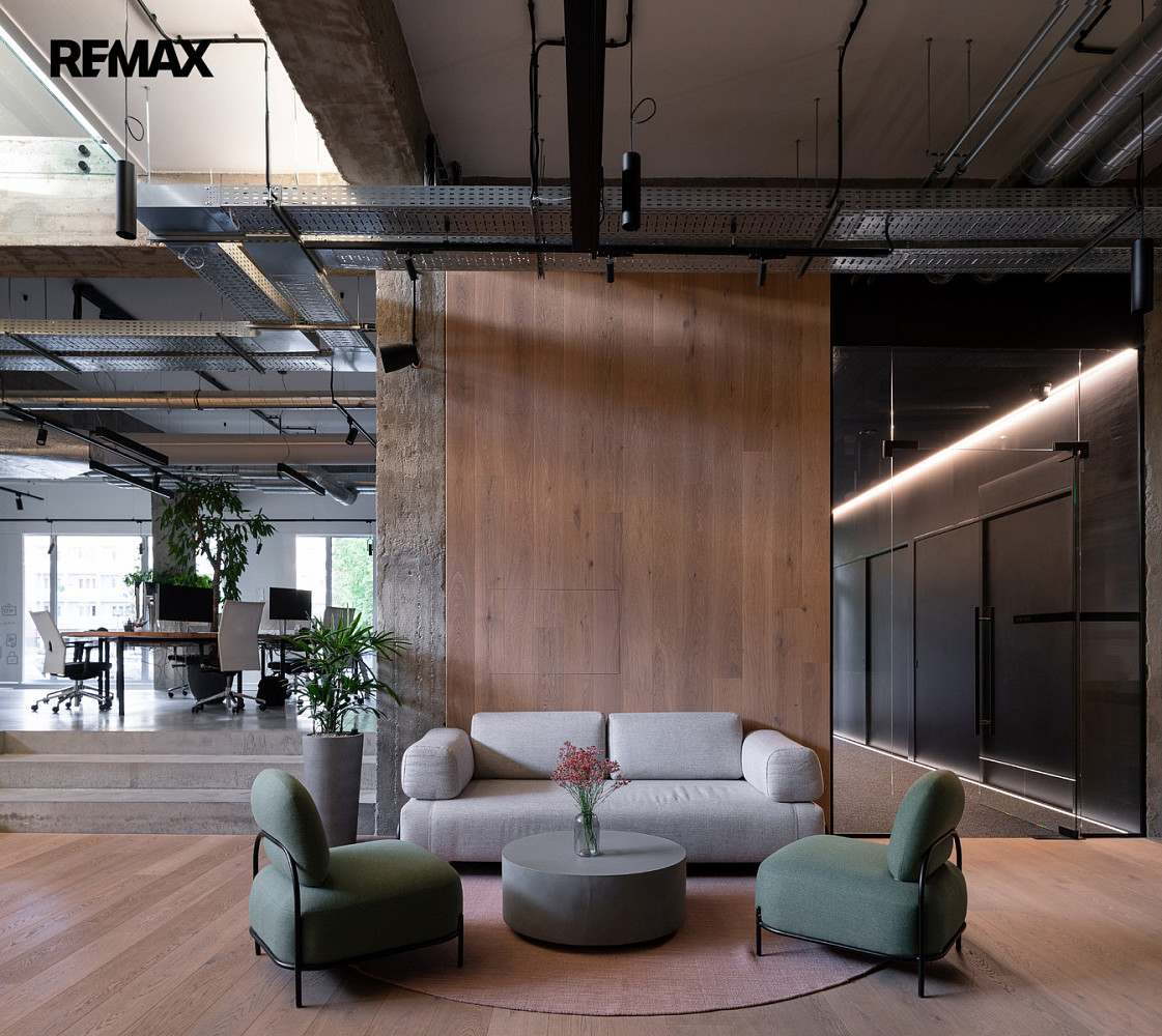 Pronájem kanceláře 770 m² – fotografie 4