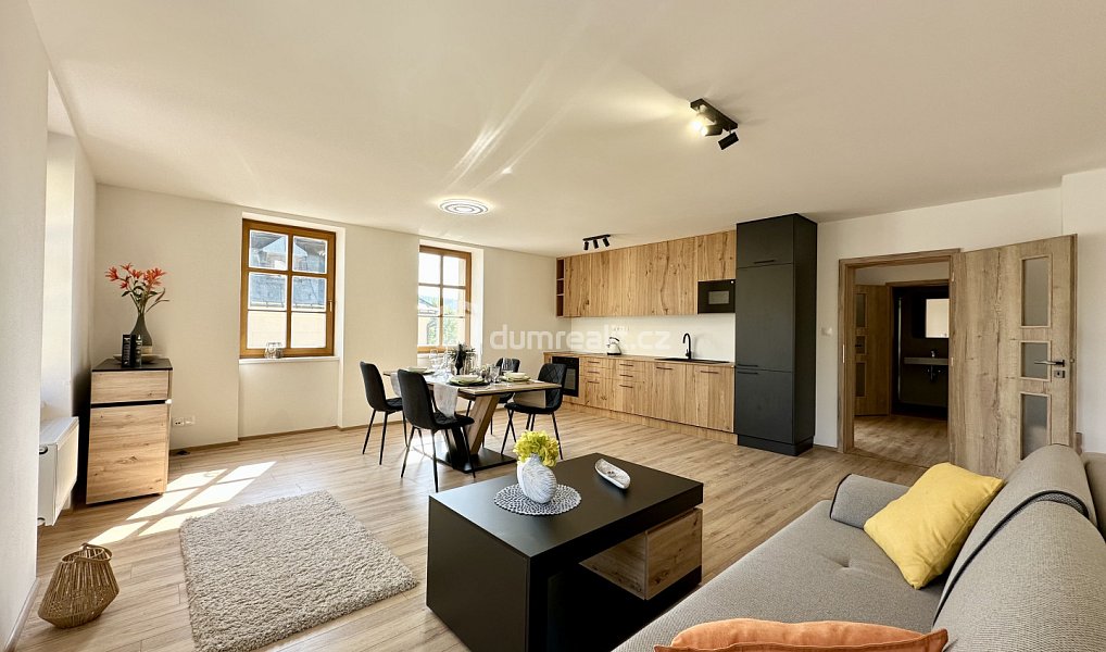Prodej bytu 2+kk 56 m², Horní Blatná – náhled fotky 7