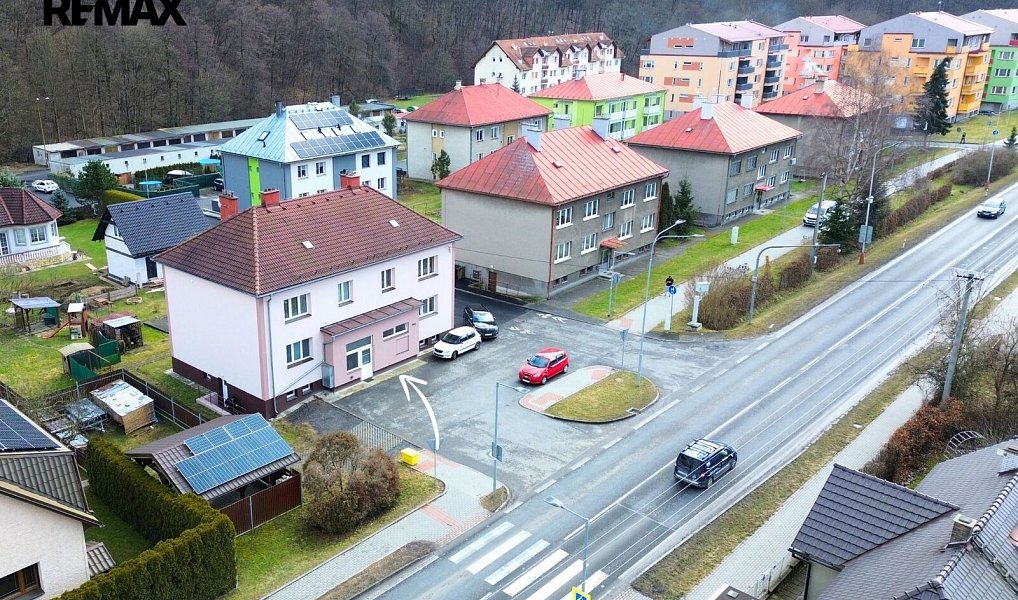 Prodej obchodních prostor 65 m², Vsetín – náhled fotky 18