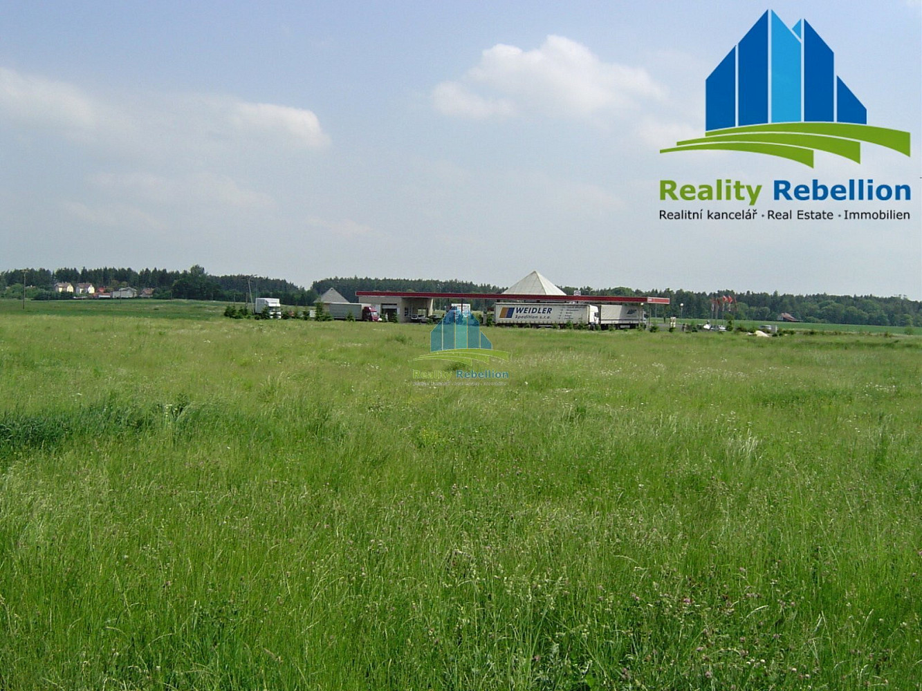 Prodej komerčního pozemku 16 056 m²