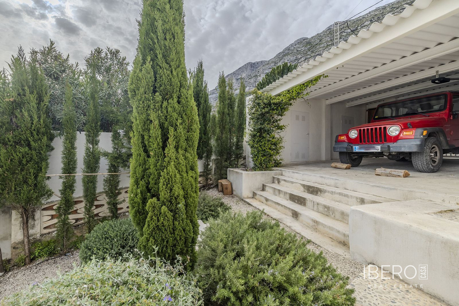 Prodej domu 162 m² s pozemkem 573 m² – pohled 3