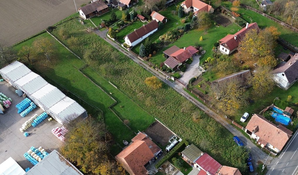 Prodej stavebního pozemku 2 176 m², Dětenice – náhled fotky 5