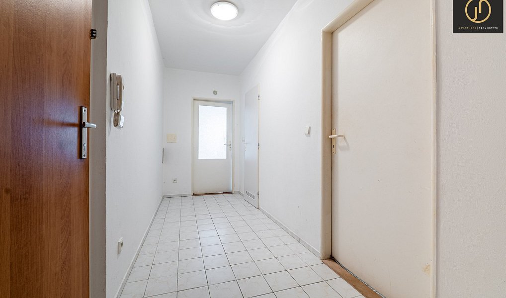 Prodej bytu 2+kk 59 m², Praha – náhled fotky 18