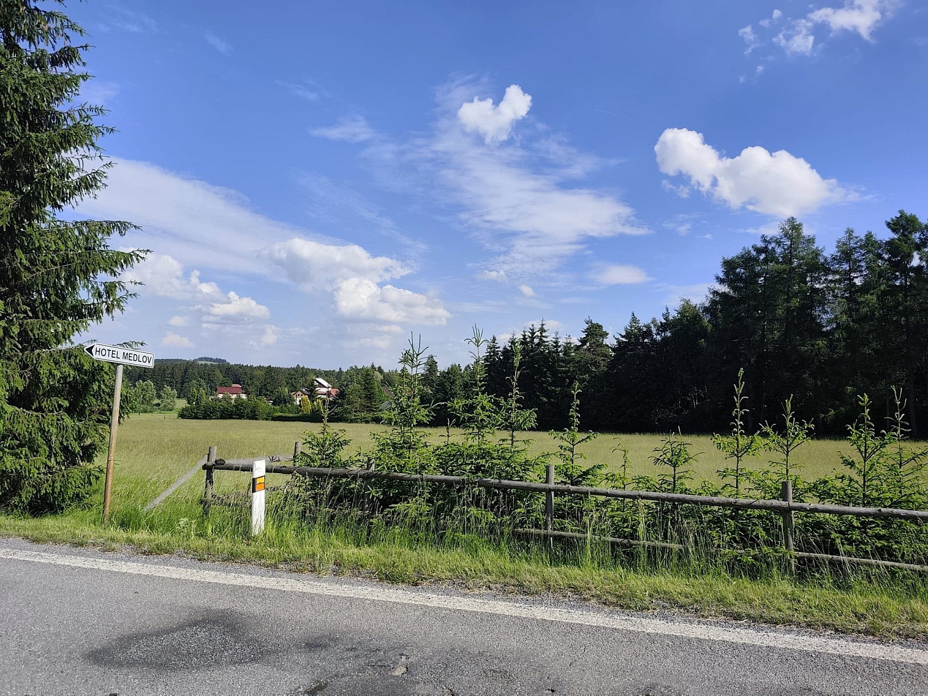 Prodej stavebního pozemku 1 456 m² – fotografie 4