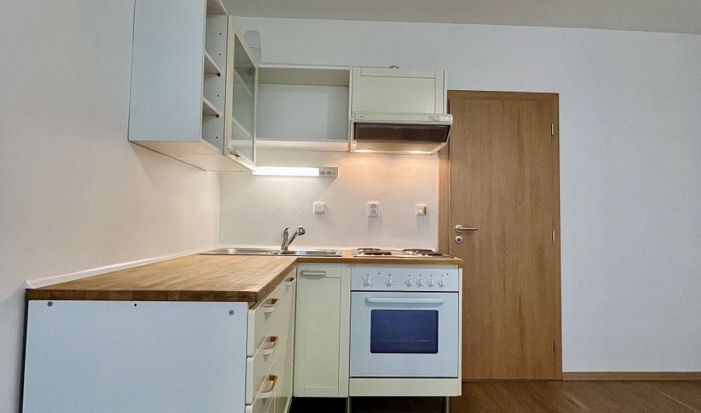 Pronájem bytu 1+kk 27 m², Ostrava – náhled fotky 2