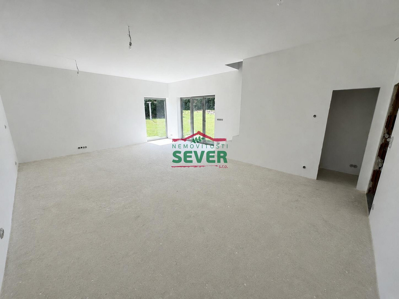 Prodej domu 135 m² s pozemkem 831 m² – pohled 3