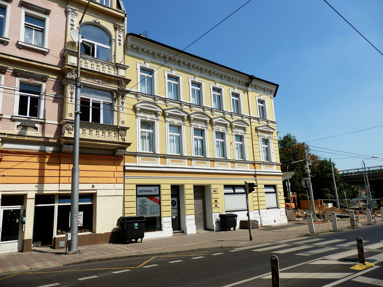 Pronájem obchodních prostor 57 m² – fotografie 3