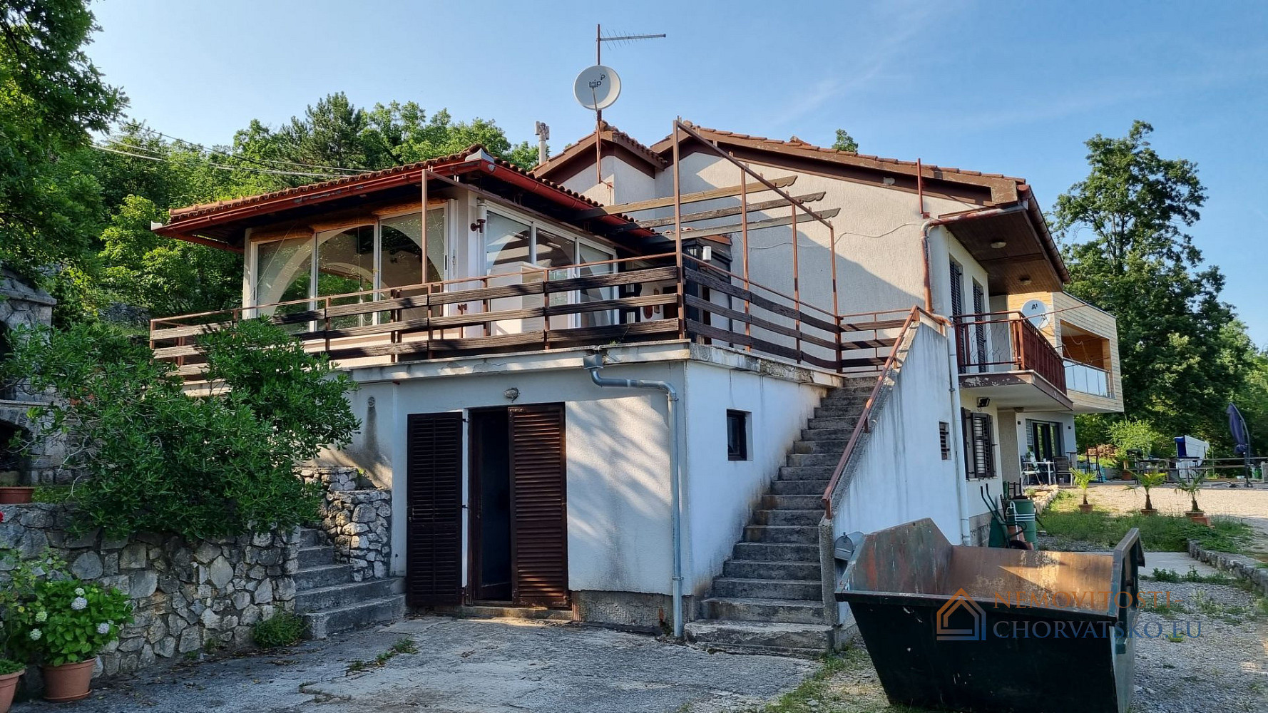 Prodej domu 200 m² s pozemkem 1 000 m² - Vista 2