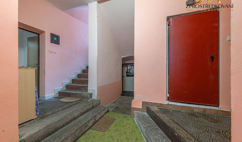 Prodej domu 380 m² s pozemkem 615 m², Kraslice – náhled fotky 11