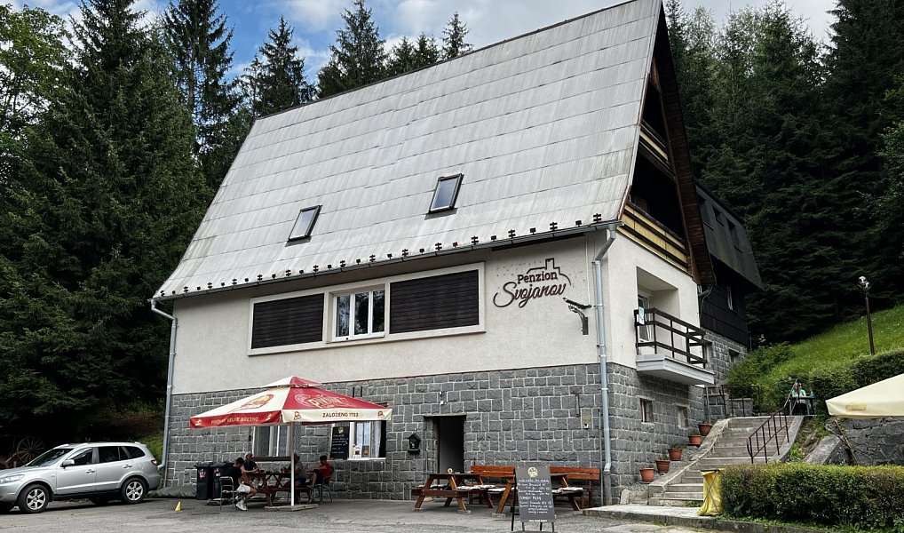 Prodej ubytovacího objektu 1 200 m², Svojanov – náhled fotky 2