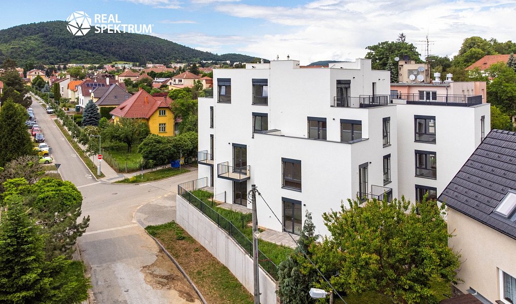 Prodej bytu 3+kk 75 m², Tišnov – náhled fotky 12