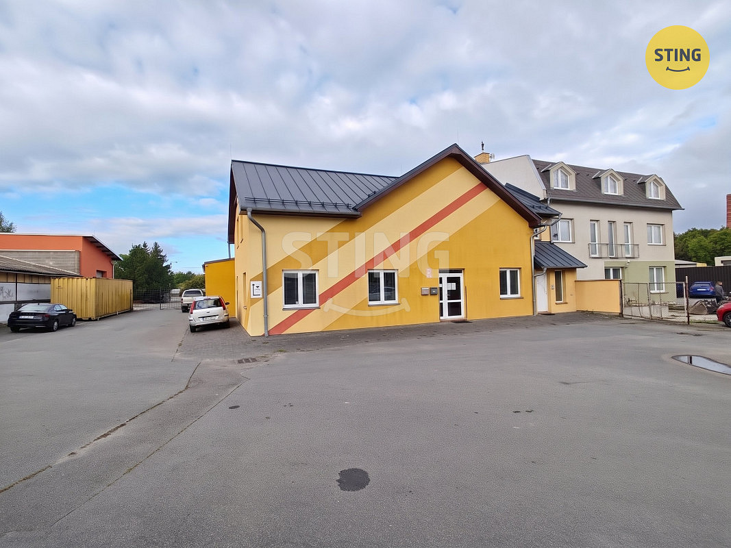 Pronájem kanceláře 404 m² – fotografie 4