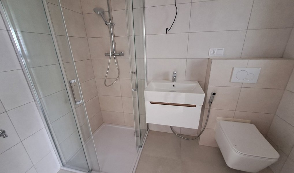 Pronájem bytu 1+kk 27 m², Sloup – náhled fotky 27