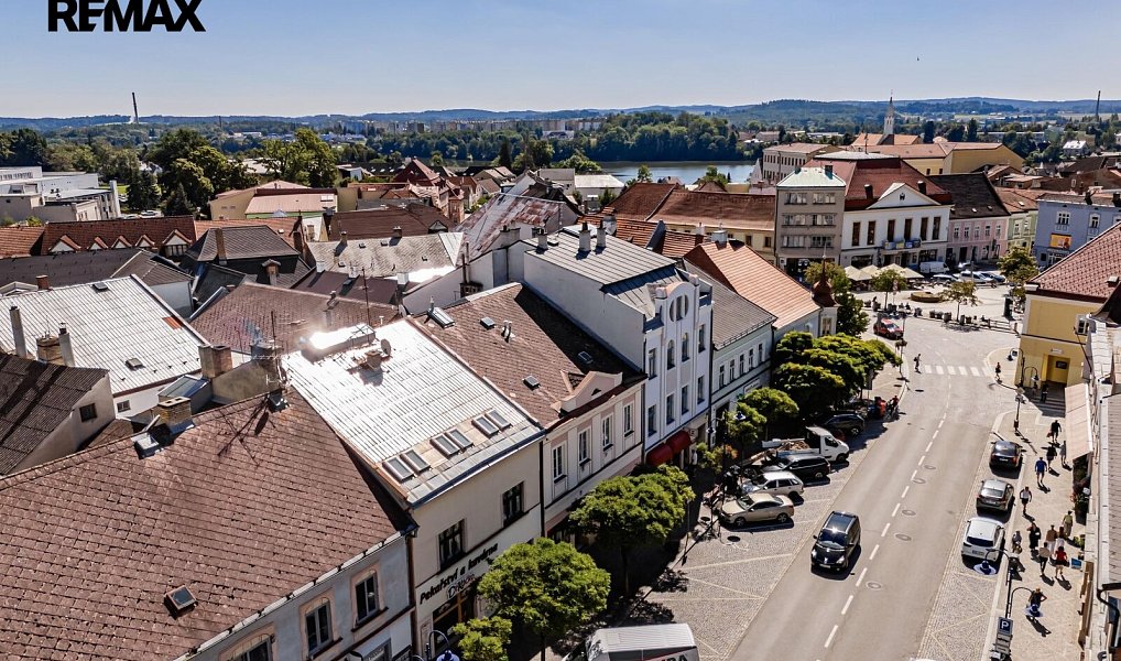 Prodej domu 1 020 m² s pozemkem 518 m², Jindřichův Hradec – náhled fotky 16