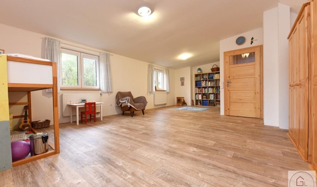 Prodej domu 175 m² s pozemkem 1 969 m², Dobřichov – náhled fotky 9