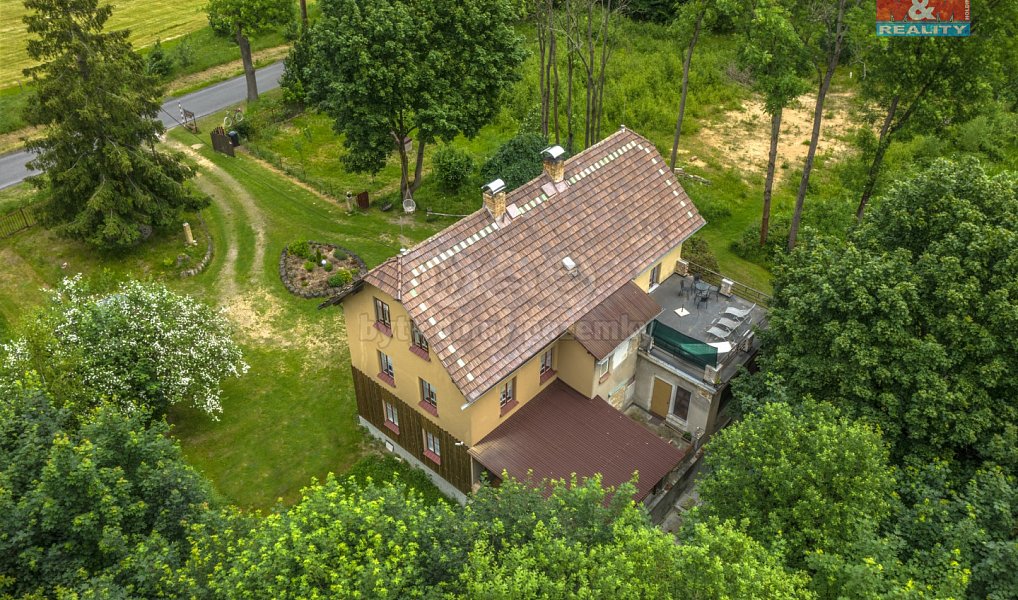 Prodej ubytovacího objektu 280 m², Krásná Lípa – náhled fotky 19