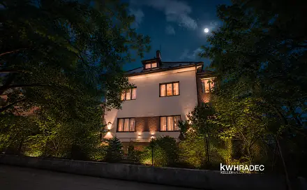 Prodej domu 370 m² s pozemkem 820 m², Nezvalova, Hradec Králové