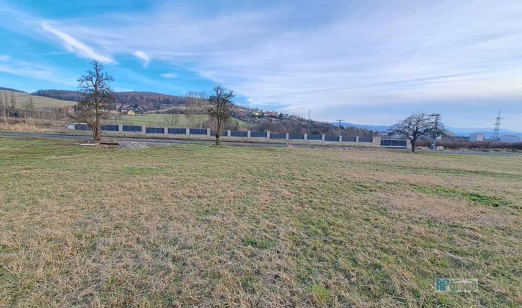 Prodej stavebního pozemku 1 150 m², Chuderov – náhled fotky 4