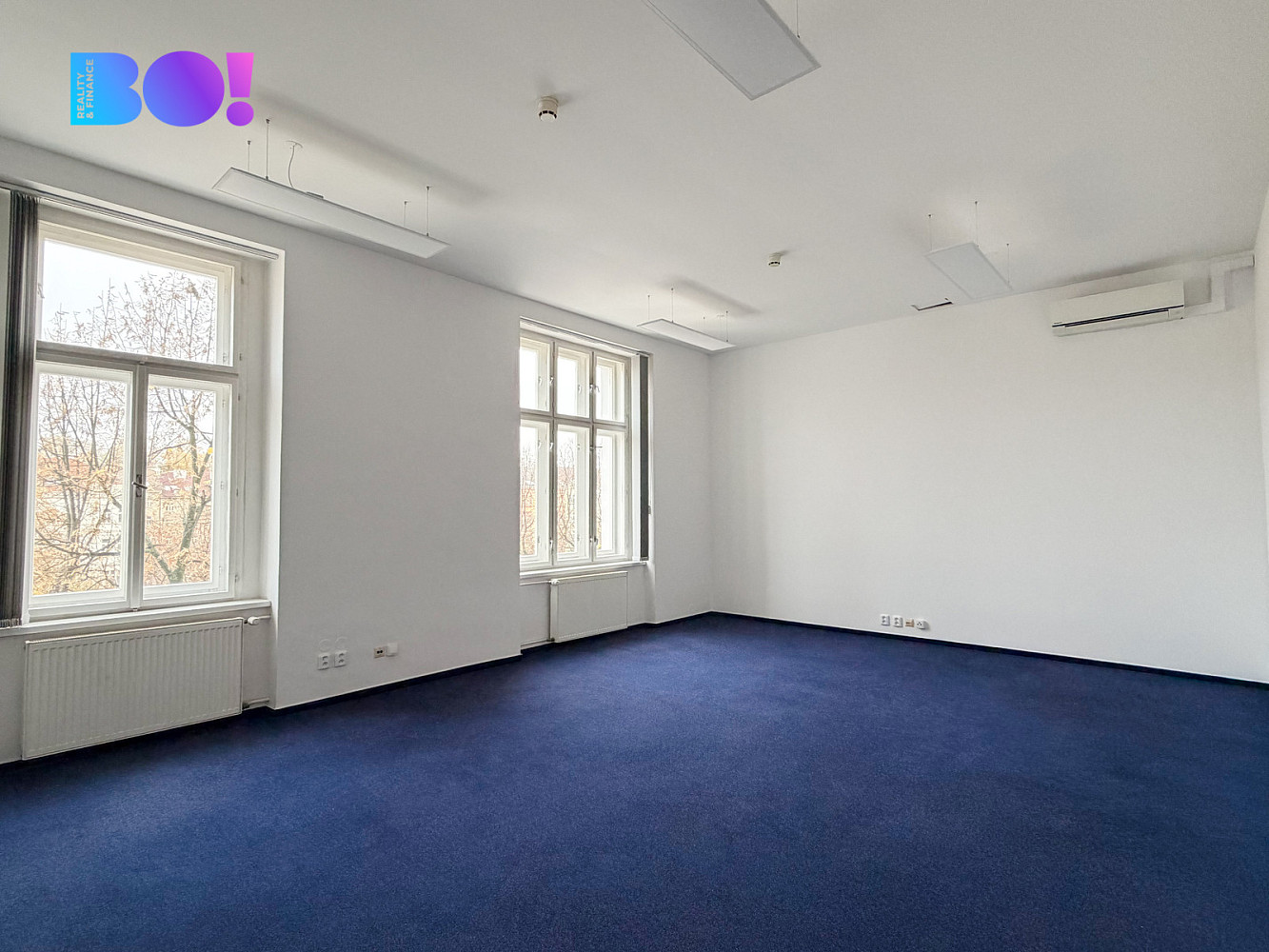 Pronájem kanceláře 100 m² – fotografie 2