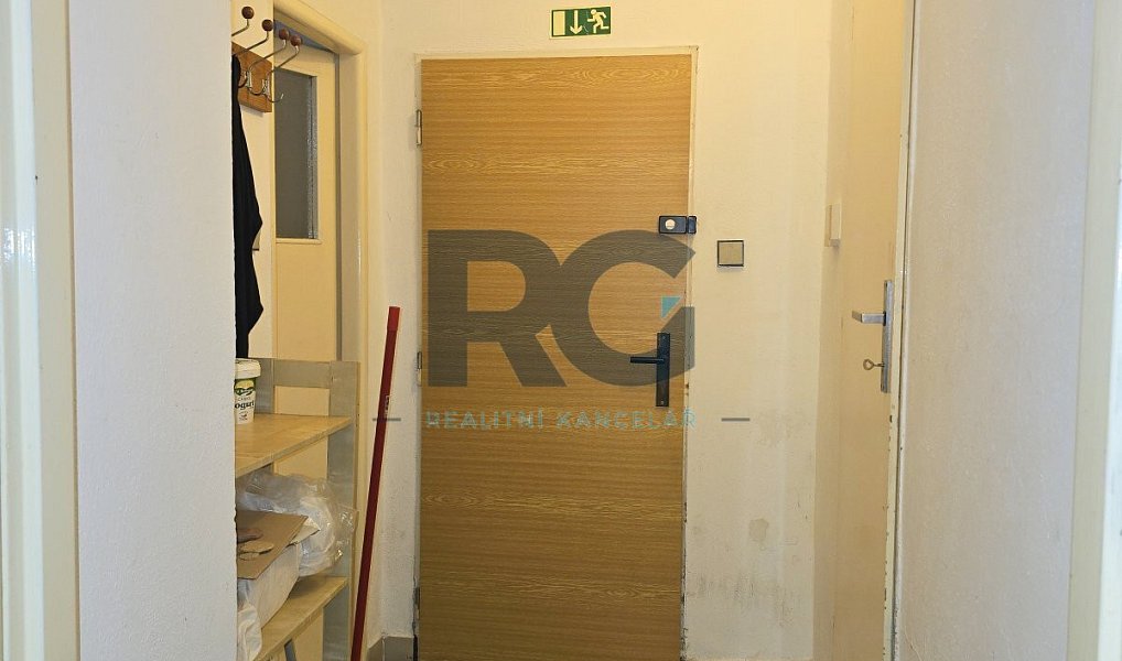Pronájem obchodních prostor 120 m², Písek – náhled fotky 9