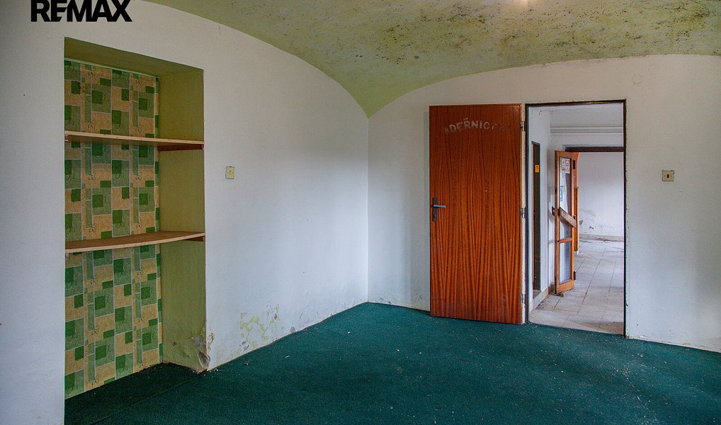 Prodej domu 420 m² s pozemkem 471 m², Krhová – náhled fotky 12
