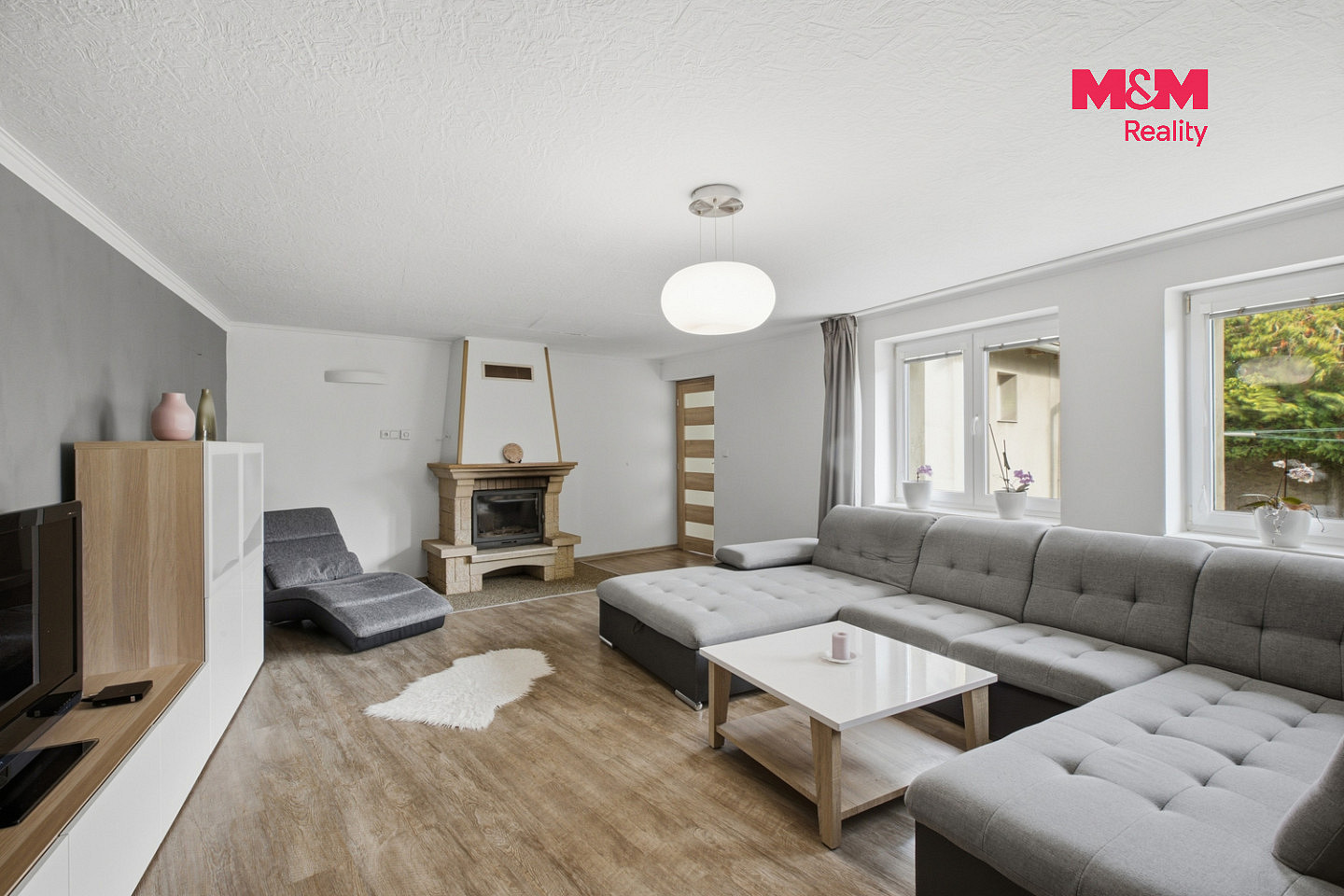 Prodej domu 118 m² s pozemkem 1 017 m² – fotografie 2