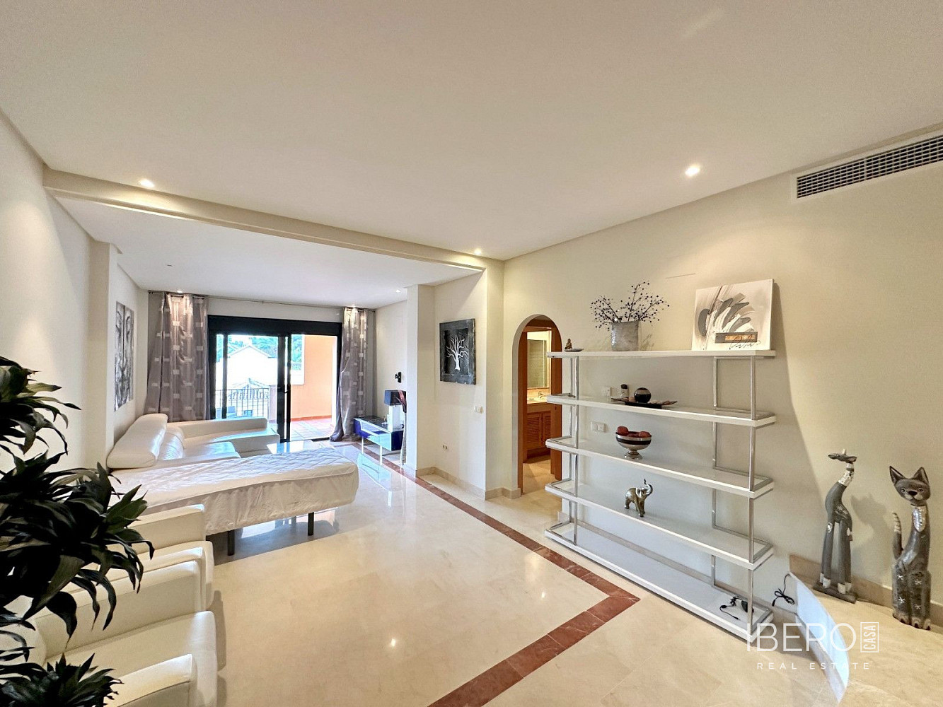 Piso 3+kk – Marbella, Nueva Andalucía - Vista 4