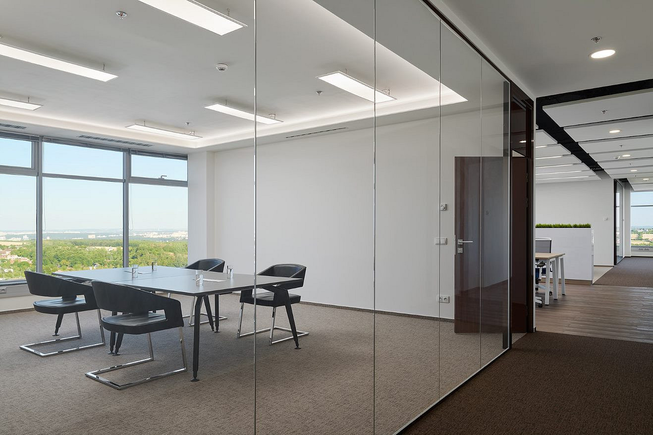 Pronájem kanceláře 649 m² – fotografie 3