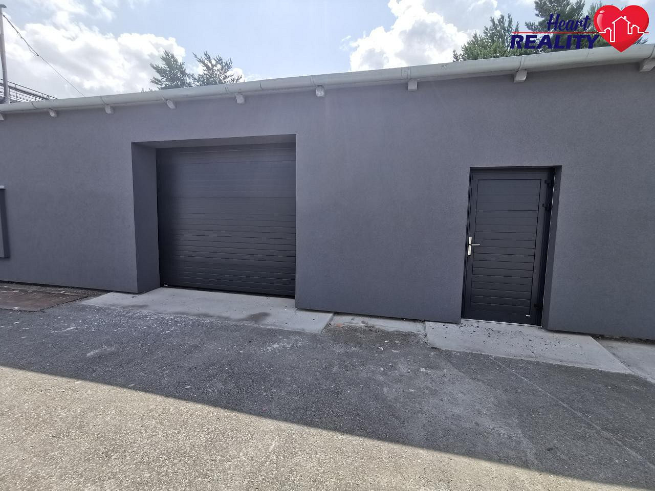 Pronájem skladovacích prostor 61 m²