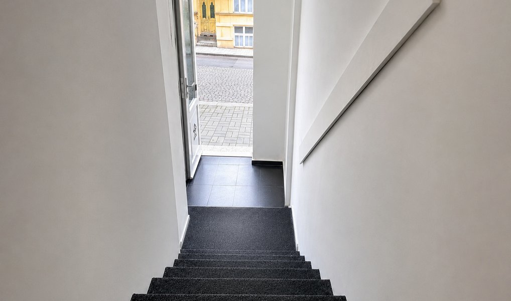 Pronájem obchodních prostor 35 m², Karlovy Vary – náhled fotky 9