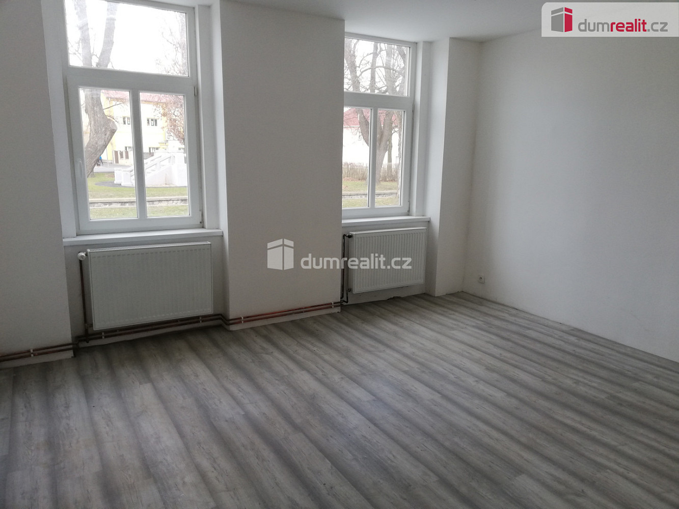 Pronájem bytu 2+1 80 m² — photo 3
