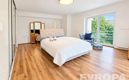 Pronájem bytu 3+kk 110 m², U Kopečku, Tuchoměřice, okres Praha-západ