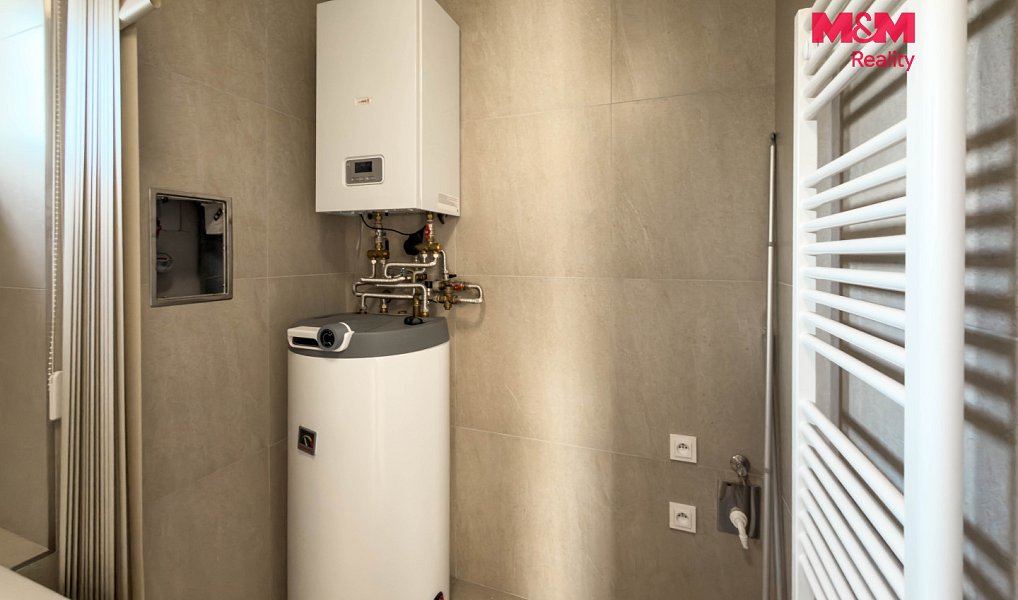 Prodej bytu 5+kk 112 m², Ořech – náhled fotky 11