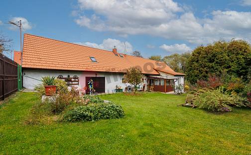 Prodej domu 150 m² s pozemkem 1 786 m², Postupice - Lísek, okres Benešov