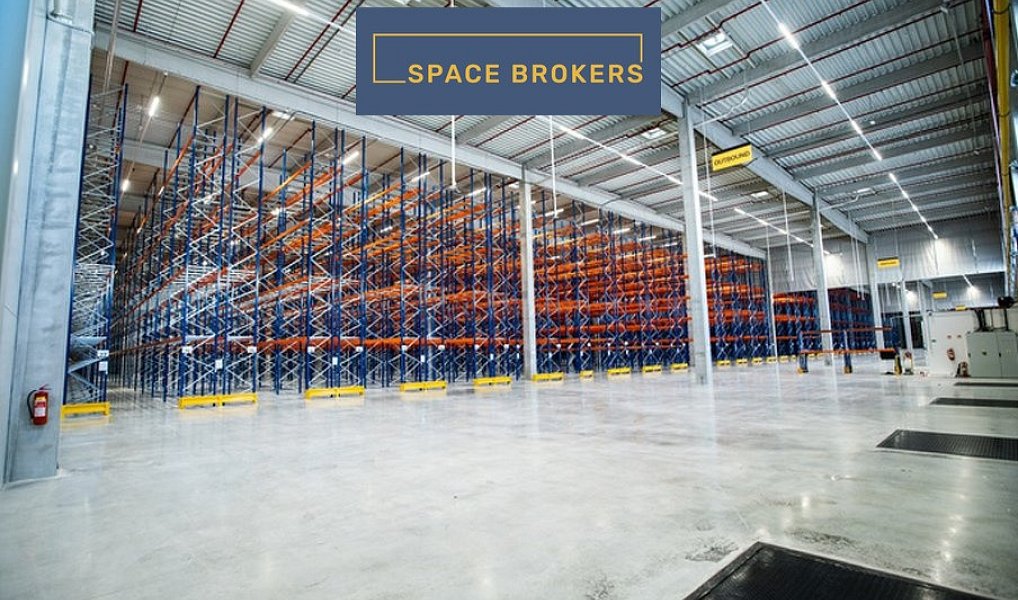 Pronájem skladovacích prostor 14 100 m², Dašice – náhled fotky 3