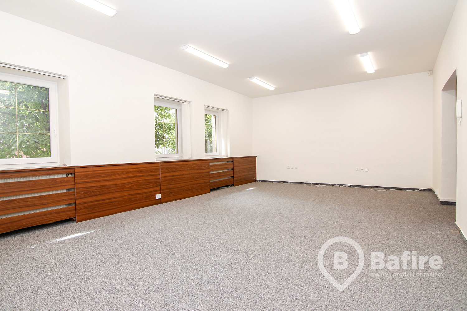 Pronájem kanceláře 72 m² – fotografie 5